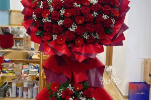 Kệ Hoa Khai Trương Đẹp, Sang Trọng – Tiệm Hoa Nhà Mơ (Shop Hoa Đà Nẵng)