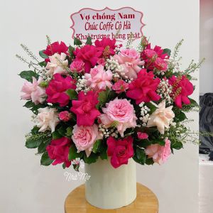 Giỏ hoa hồng mix baby